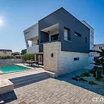 빌라 Tamaris- 10 Mins From