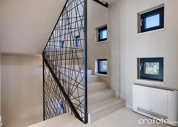 Villa Tamaris- 10 Mins From